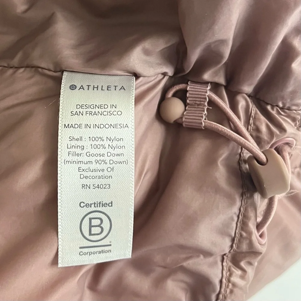 Athleta Lofty Down Puffer Vest Dogwood Mauve Hooded‎ - Picture 15 of 16